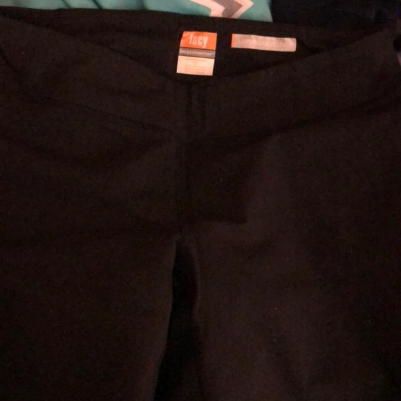 Lucy yoga pants - Picture 1 of 2